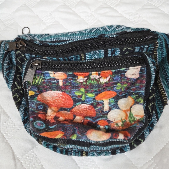 MUSHROOM Fanny Pack Belt KATHMANDU NEPAL Multi-Color - Picture 1 of 8